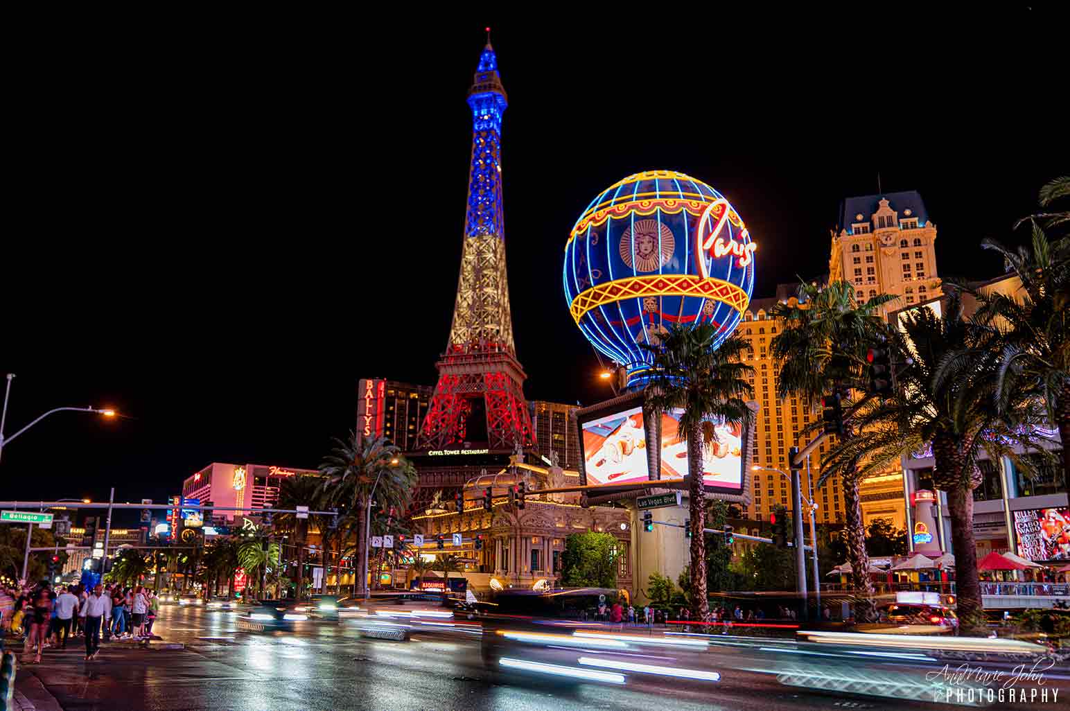 Brunch and Dinner Available Inside Bellagio Conservatory - Eater Vegas